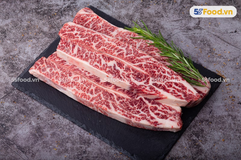 Sườn non rút xương bò Wagyu Snake River Farms (SRF)